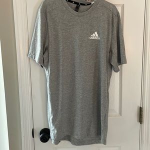Mens Adidas Primegrewn Aeroready Tshirt S NWT